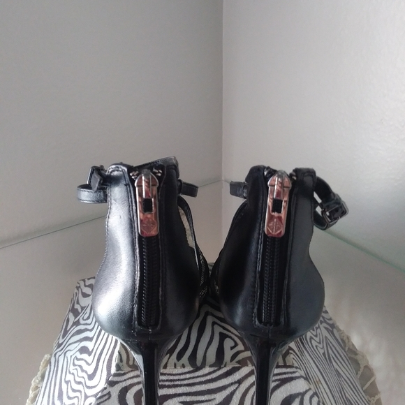 ANTONIO MELANI Laced Open-Toe heels - Picture 4 of 4